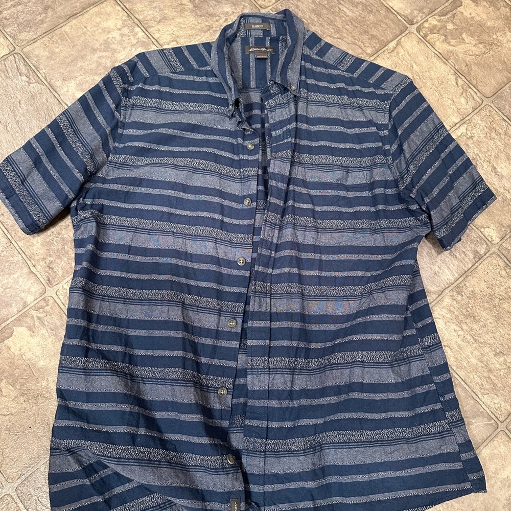 eddie bauer shirt Men’s Size L